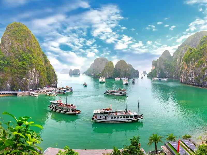 5 Hari – Best of Vietnam + Halong Bay Cruise